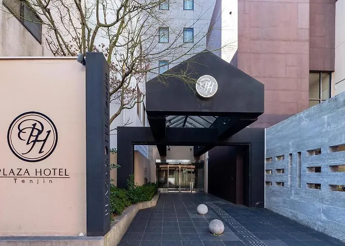 Plaza Hotel Tenjin